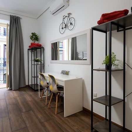 Vip Cervantes, By Monaro***** Madrid Buitenkant foto