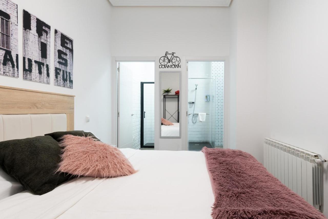 Vip Cervantes, By Monaro***** Madrid Buitenkant foto