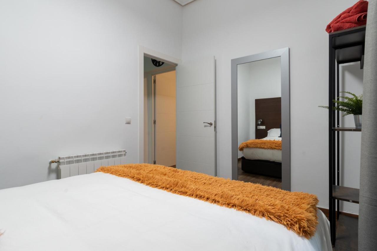 Vip Cervantes, By Monaro***** Madrid Buitenkant foto