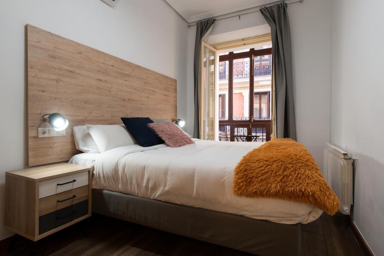 Vip Cervantes, By Monaro***** Madrid Buitenkant foto